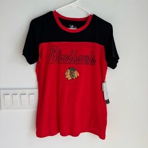 NHL NEW GIII Sports Chicago Blackhawks Short Sleeve Red T-shirt Size M Sparkly